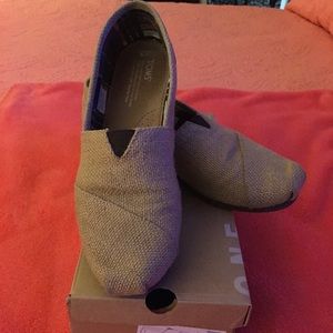 Burlap Toms